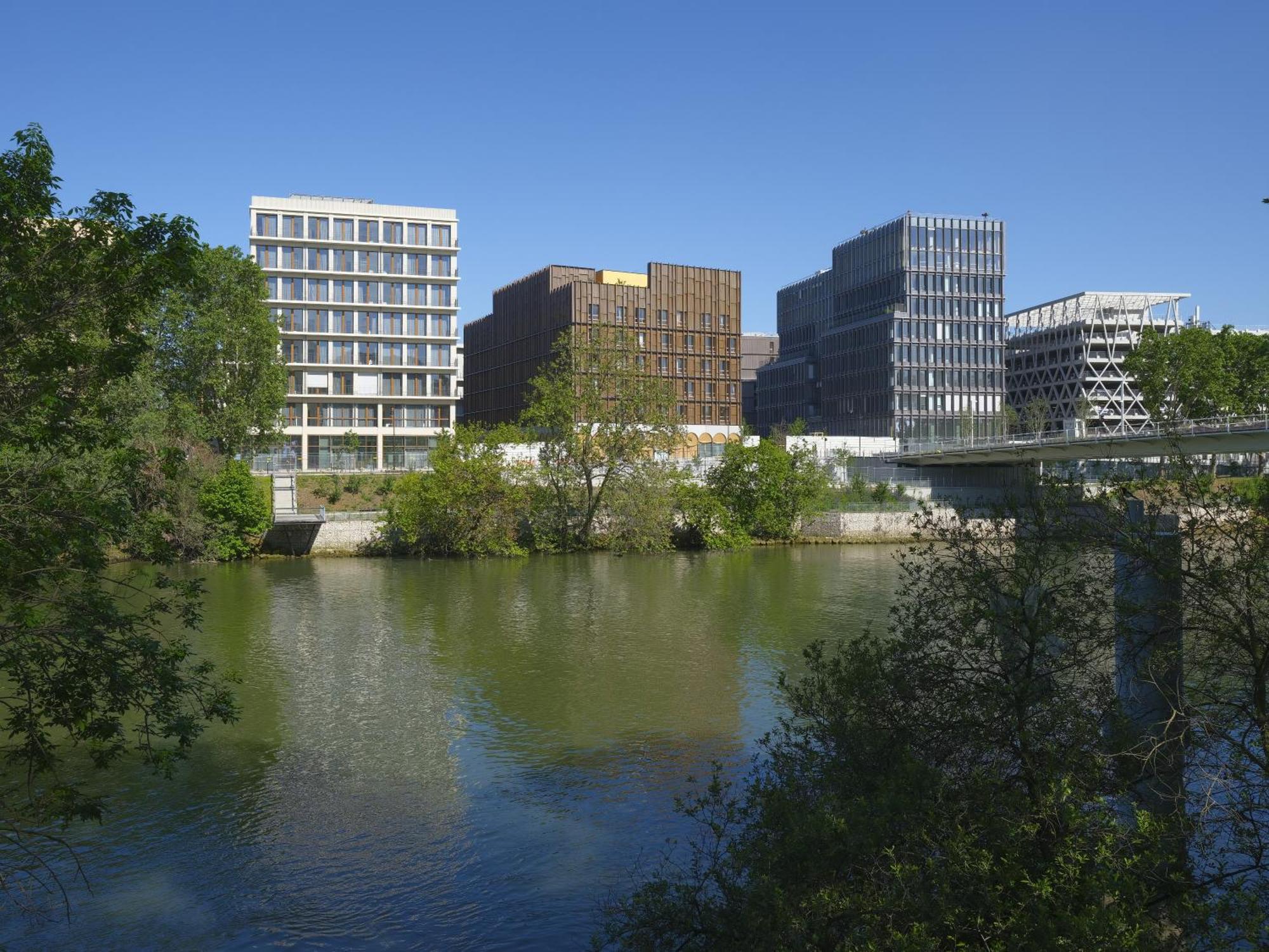 All Suites Hotel Paris Pleyel L'Île-Saint-Denis エクステリア 写真